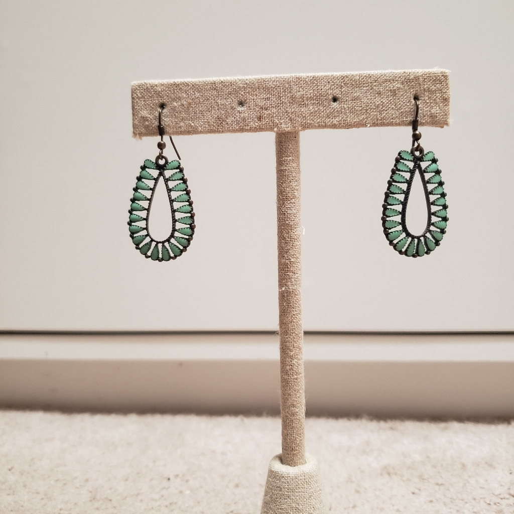 Turquoise Drop Earrings 15$